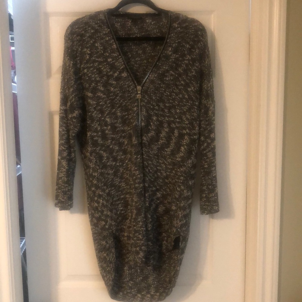 Grey, white & black zipper legging sweater